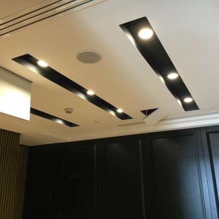 wnęki led w suficie